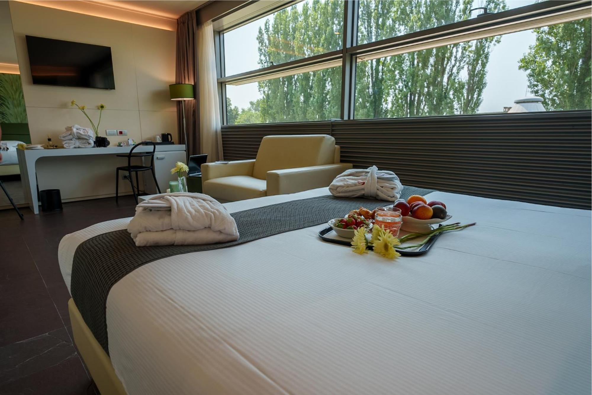 Hotel Western